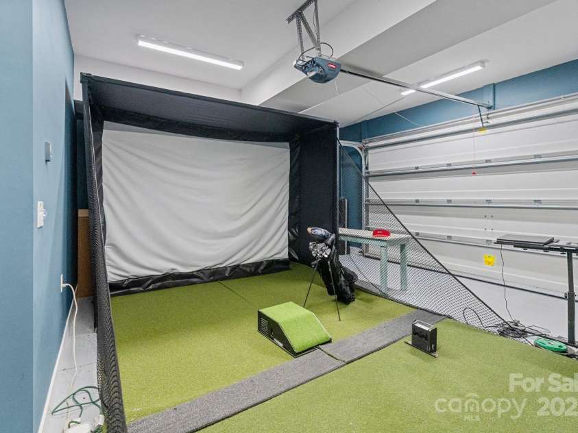 423 State Street, Charlotte, NC 28208.  MLS# CAR4255749, YatesRealty ID 18174. 