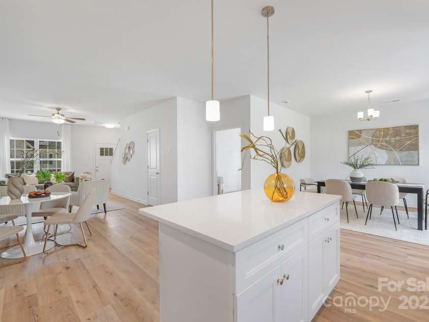 1148 Thayer Glen Court, Charlotte, NC 28213.  MLS# CAR4250441, YatesRealty ID 18175. Representation