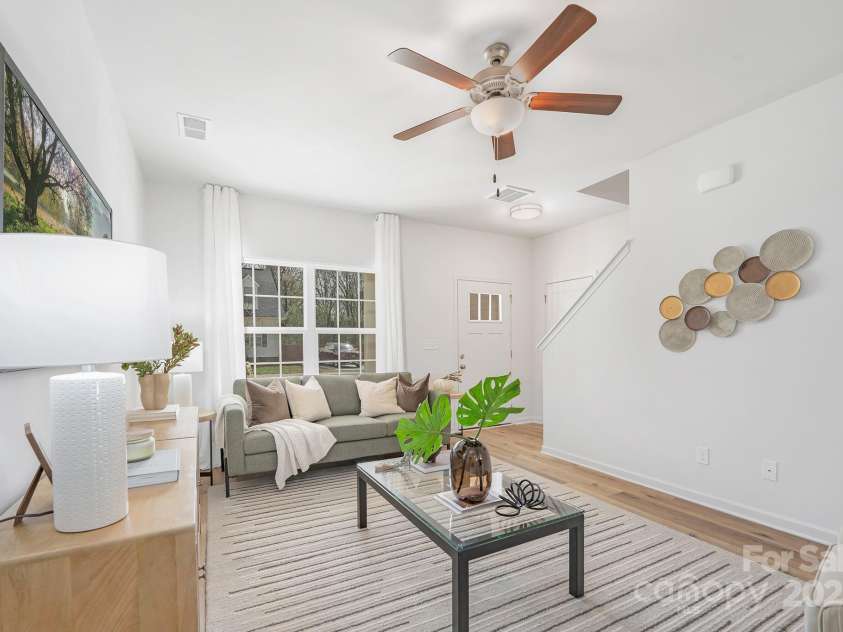 1148 Thayer Glen Court, Charlotte, NC 28213.  MLS# CAR4250441, YatesRealty ID 18175. Representation