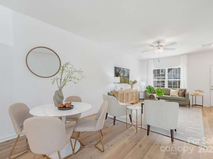 1148 Thayer Glen Court, Charlotte, NC 28213.  MLS# CAR4250441, YatesRealty ID 18175. Representation