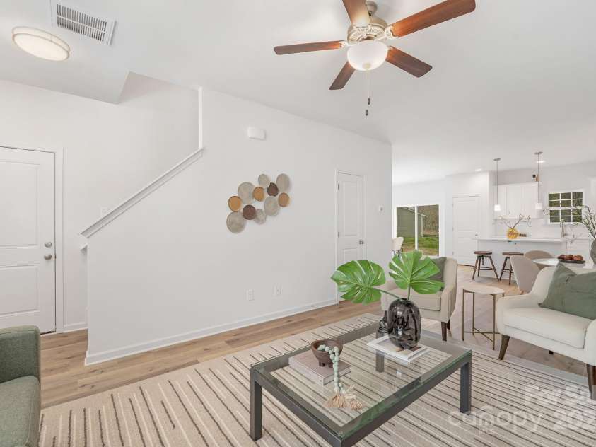 1148 Thayer Glen Court, Charlotte, NC 28213.  MLS# CAR4250441, YatesRealty ID 18175. Representation