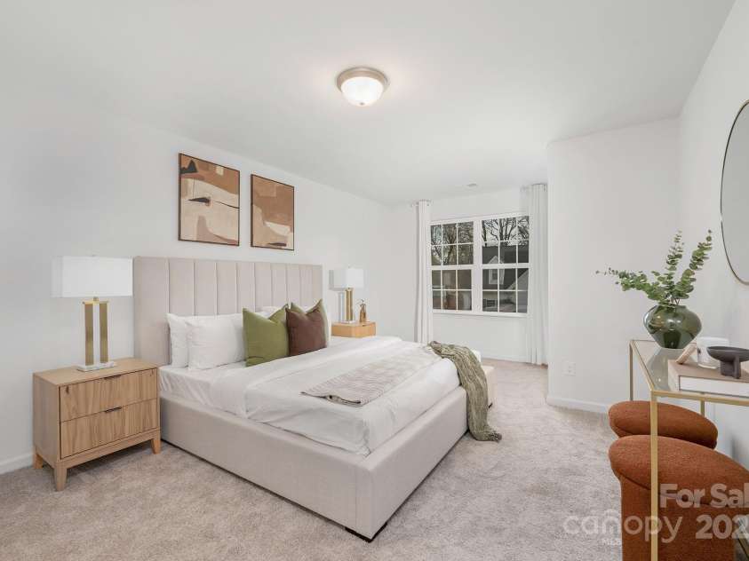 1148 Thayer Glen Court, Charlotte, NC 28213.  MLS# CAR4250441, YatesRealty ID 18175. Representation