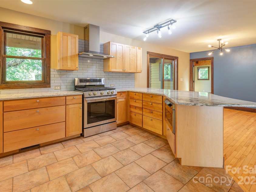 15 Mountain Tea Lane, Alexander, NC 28701.  MLS# CAR4276660, YatesRealty ID 18176. 