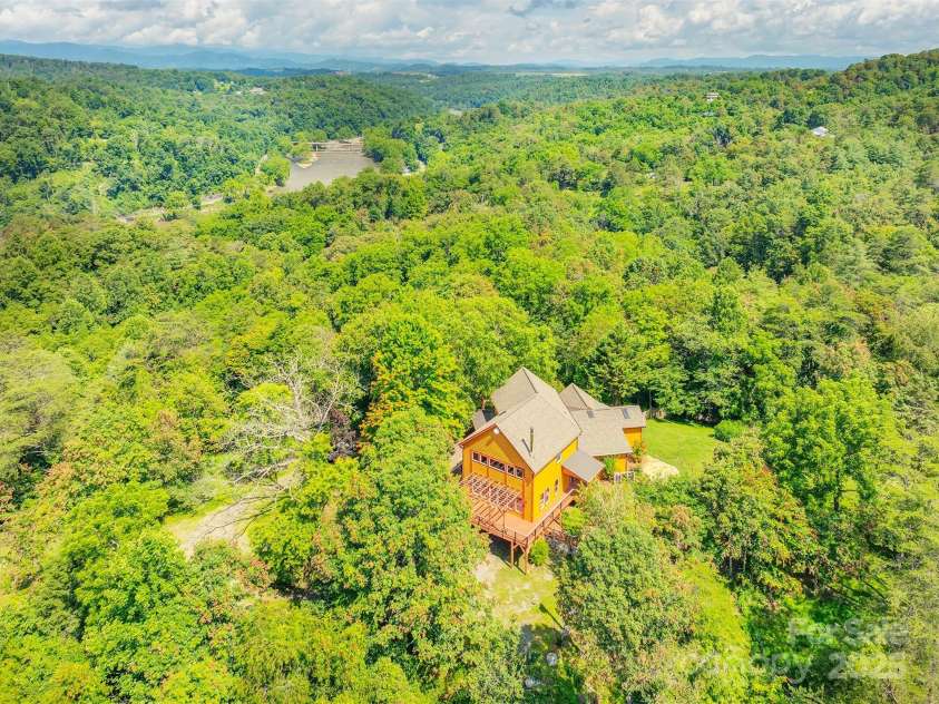 15 Mountain Tea Lane, Alexander, NC 28701.  MLS# CAR4276660, YatesRealty ID 18176. 