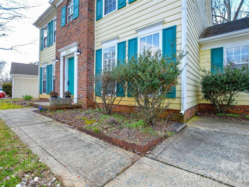 3509 Mayhurst Drive, Indian Trail, NC 28079.  MLS# CAR4353930, YatesRealty ID 18176. 