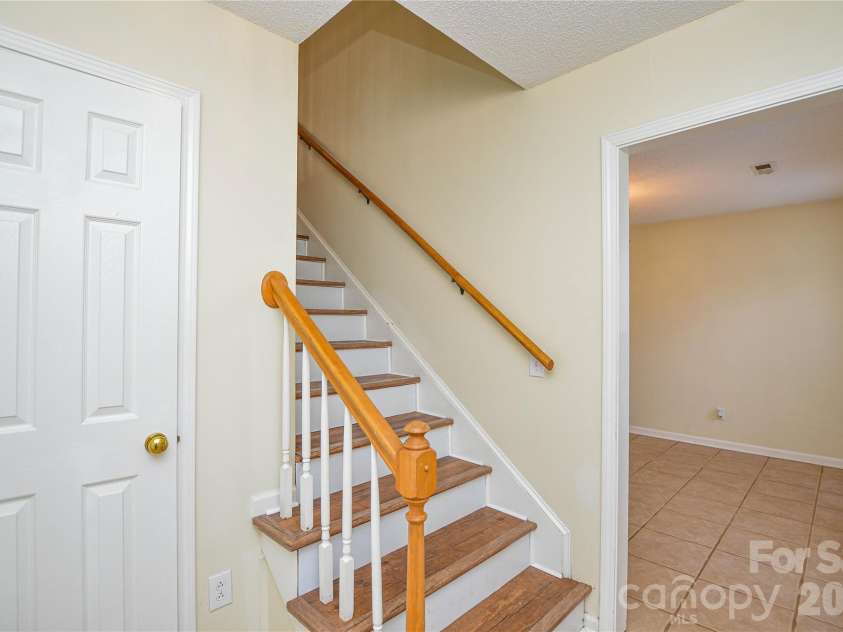 3509 Mayhurst Drive, Indian Trail, NC 28079.  MLS# CAR4353930, YatesRealty ID 18176. 
