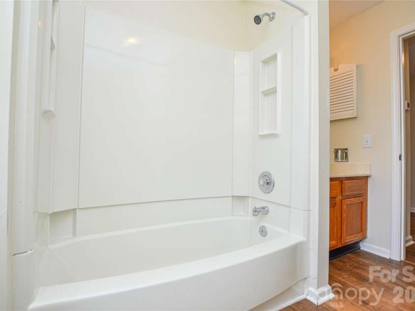 3509 Mayhurst Drive, Indian Trail, NC 28079.  MLS# CAR4353930, YatesRealty ID 18176. 