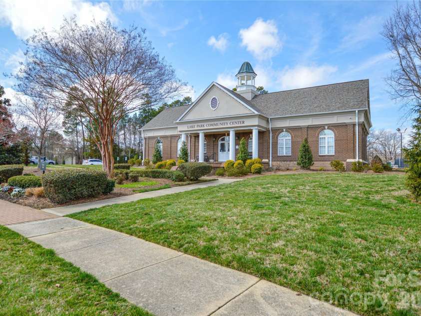 3509 Mayhurst Drive, Indian Trail, NC 28079.  MLS# CAR4353930, YatesRealty ID 18176. 