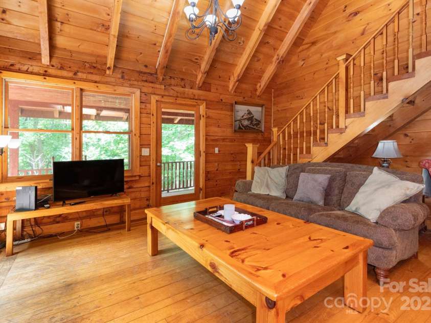 192 Granny Shepherd Road, Mars Hill, NC 28754.  MLS# CAR4285512, YatesRealty ID 18177. Beautiful wood floors and interior. Some of the wood floors were taken from the property.