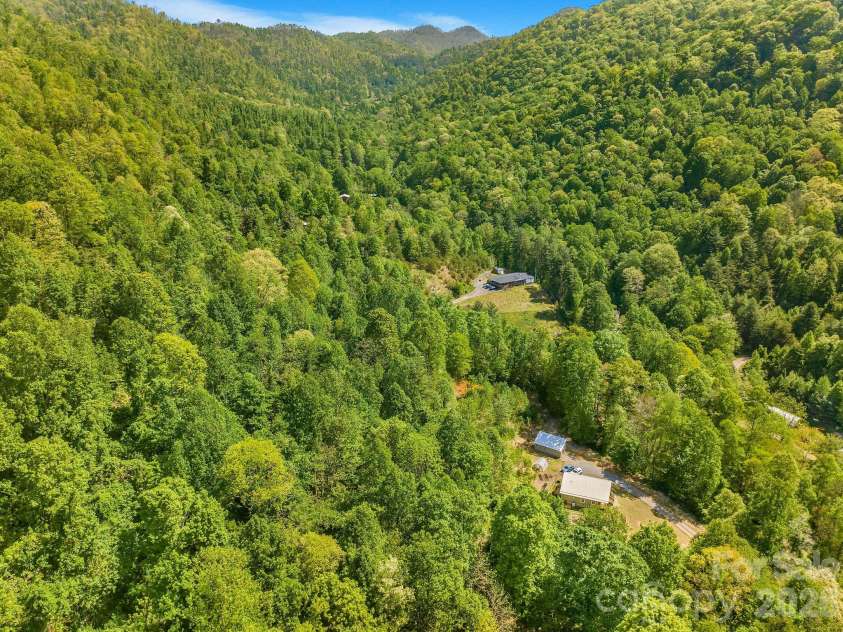 274 Poverty Branch Road, Barnardsville, NC 28709.  MLS# CAR4372195, YatesRealty ID 18179. 