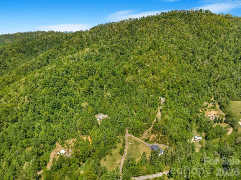 274 Poverty Branch Road, Barnardsville, NC 28709.  MLS# CAR4372195, YatesRealty ID 18179. 