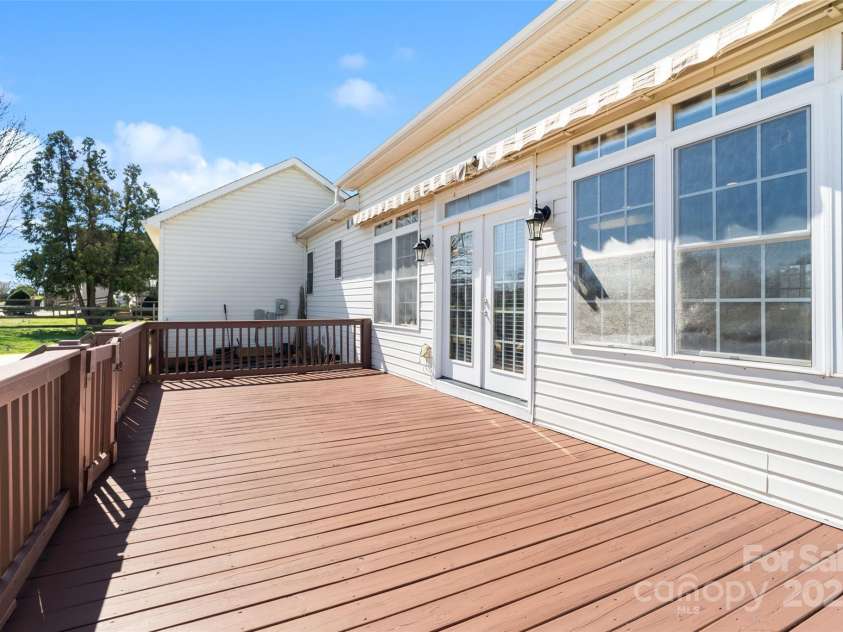 1249 Maddy Lane, Rock Hill, SC 29732.  MLS# CAR4231251, YatesRealty ID 1818. 