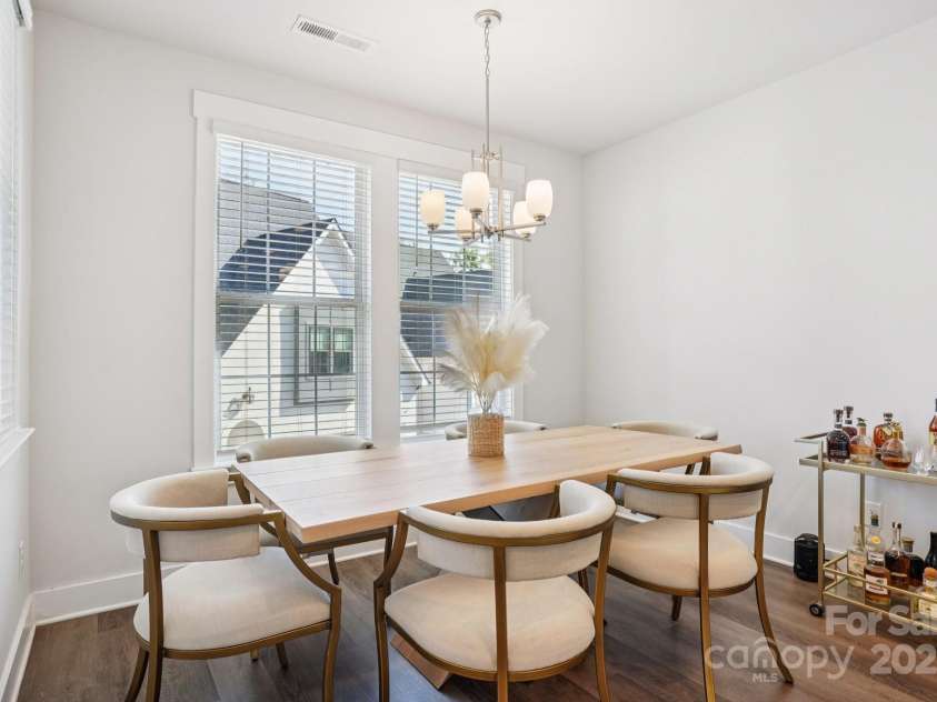 620 Amalfi Drive, Davidson, NC 28036.  MLS# CAR4294404, YatesRealty ID 1818. 