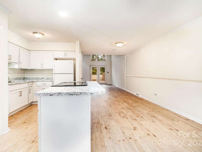 4025 Ivystone Court, Charlotte, NC 28277.  MLS# CAR4263151, YatesRealty ID 18180. 