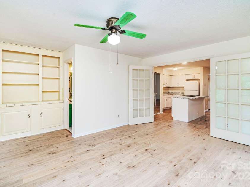 4025 Ivystone Court, Charlotte, NC 28277.  MLS# CAR4263151, YatesRealty ID 18180. 