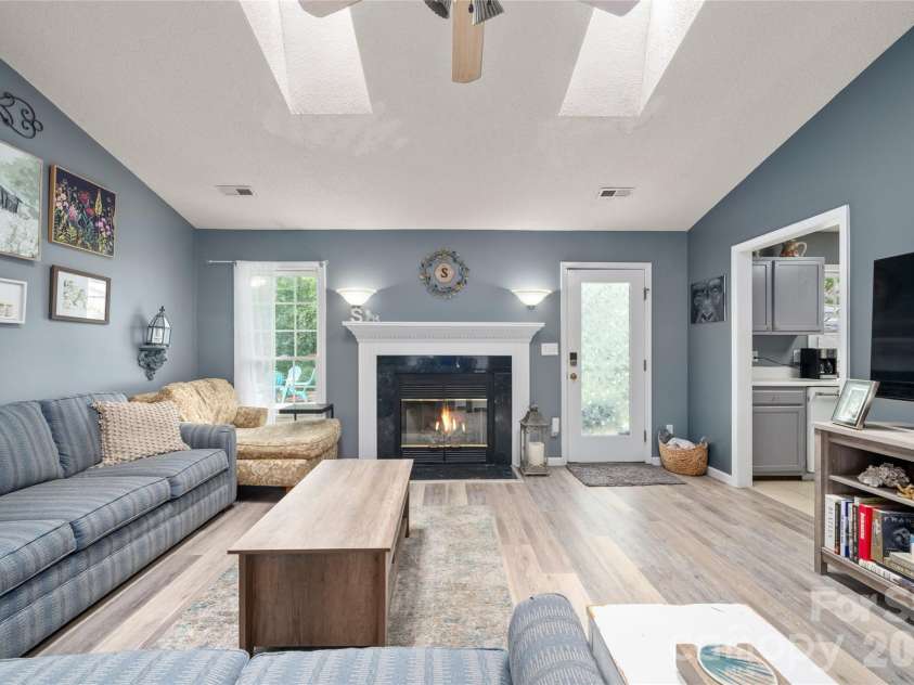60 Southchase Drive, Fletcher, NC 28732.  MLS# CAR4288335, YatesRealty ID 18180. 