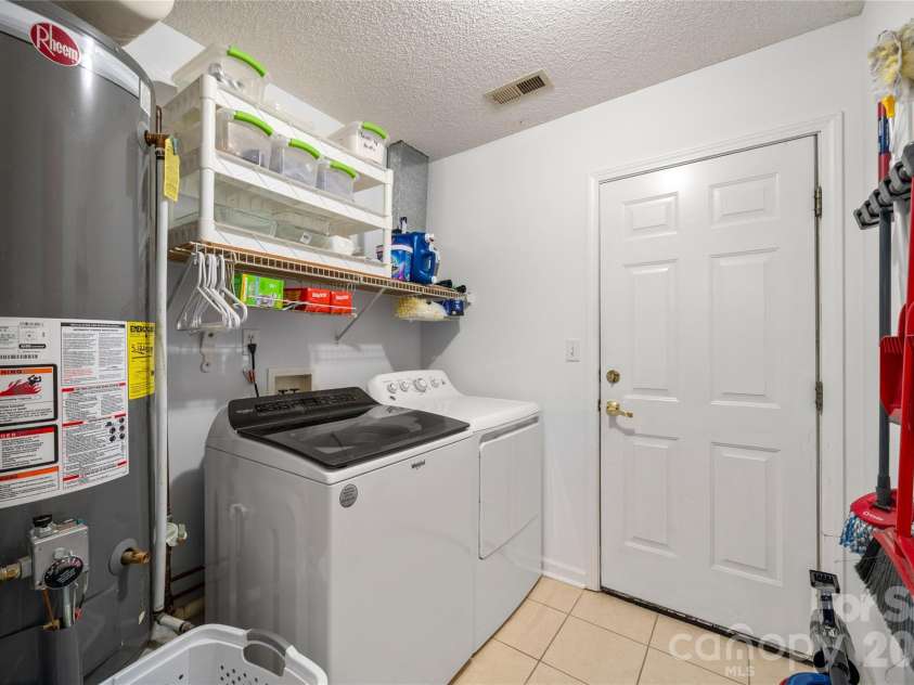 60 Southchase Drive, Fletcher, NC 28732.  MLS# CAR4288335, YatesRealty ID 18180. 