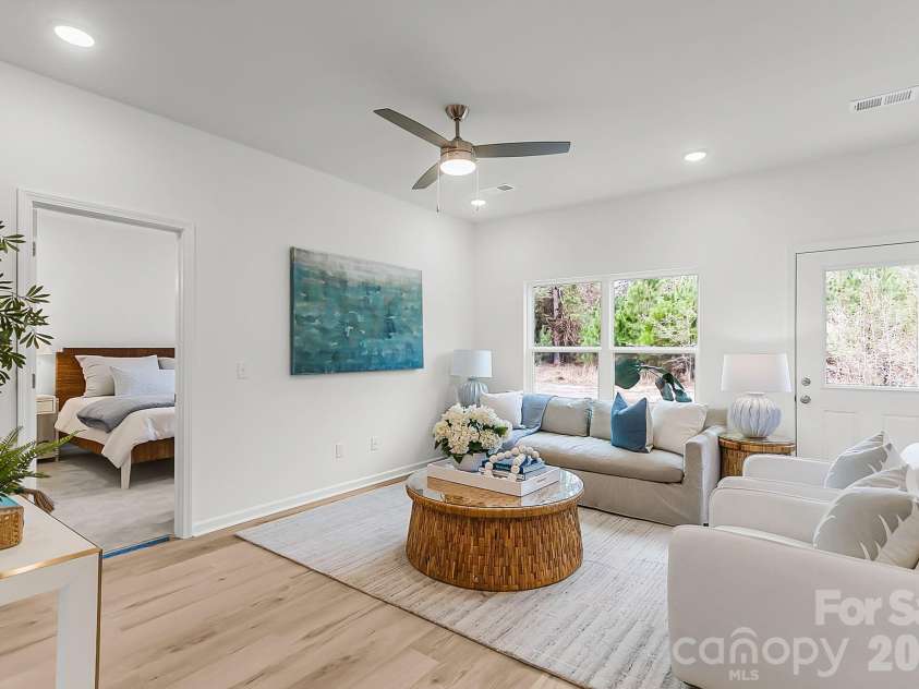13917 Stillwood Place, Matthews, NC 28105.  MLS# CAR4368081, YatesRealty ID 18181. Representation