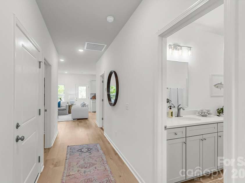 13917 Stillwood Place, Matthews, NC 28105.  MLS# CAR4368081, YatesRealty ID 18181. Representation