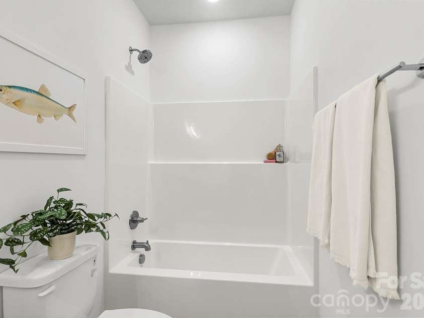 13917 Stillwood Place, Matthews, NC 28105.  MLS# CAR4368081, YatesRealty ID 18181. Representation