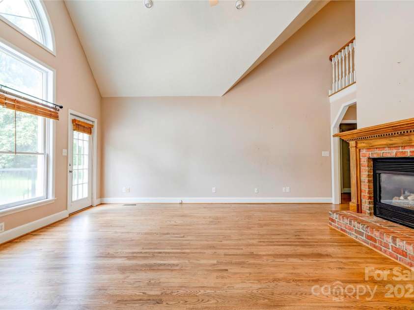 504 Johnsfield Road, Shelby, NC 28150.  MLS# CAR4255212, YatesRealty ID 18181. 