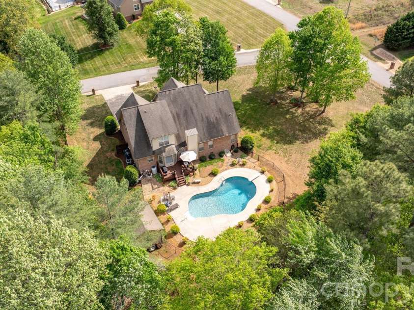 5554 Stillwater Drive, Granite Falls, NC 28630.  MLS# CAR4374950, YatesRealty ID 18182. 