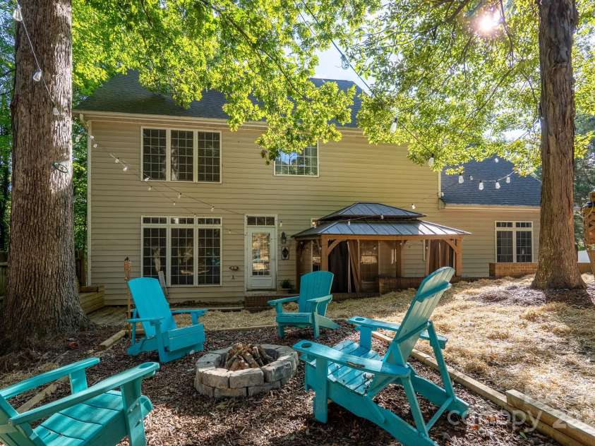 709 Carson Court, Kannapolis, NC 28083.  MLS# CAR4294117, YatesRealty ID 18184. Fire Pit Hangout!