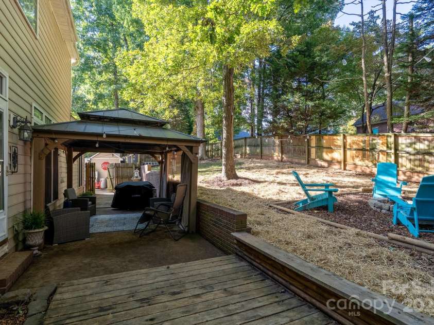709 Carson Court, Kannapolis, NC 28083.  MLS# CAR4294117, YatesRealty ID 18184. Private Backyard