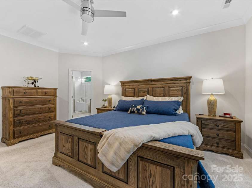 603 Southstone Drive, Matthews, NC 28104.  MLS# CAR4258701, YatesRealty ID 18185. Primary on Main