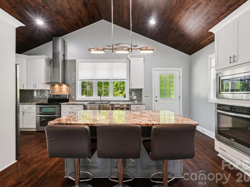 605 Allen Way, Indian Trail, NC 28079.  MLS# CAR4368846, YatesRealty ID 18187. 