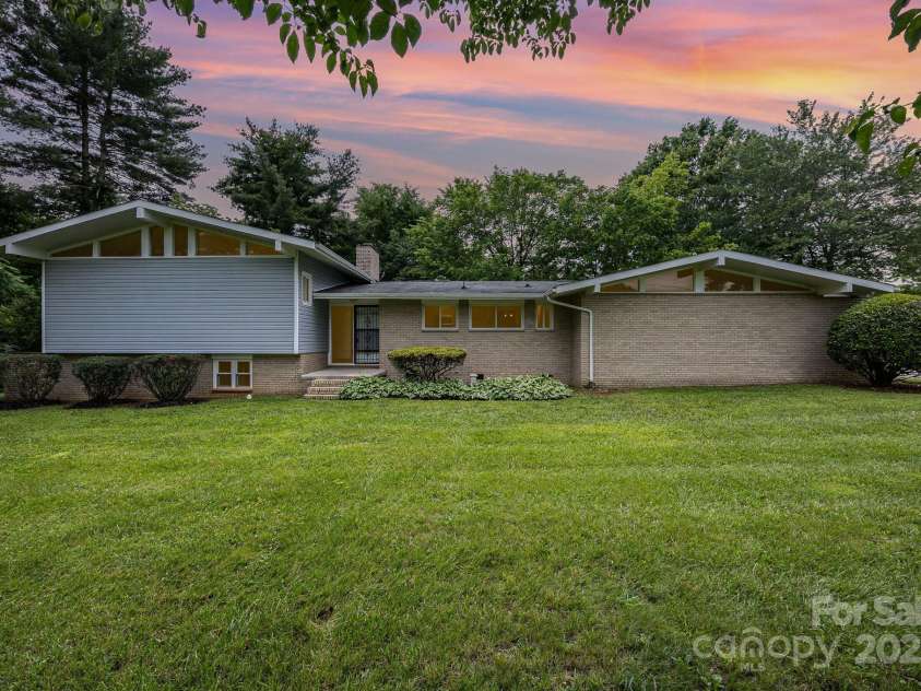 985 Needmore Road, Woodleaf, NC 27054.  MLS# CAR4266307, YatesRealty ID 18187. 