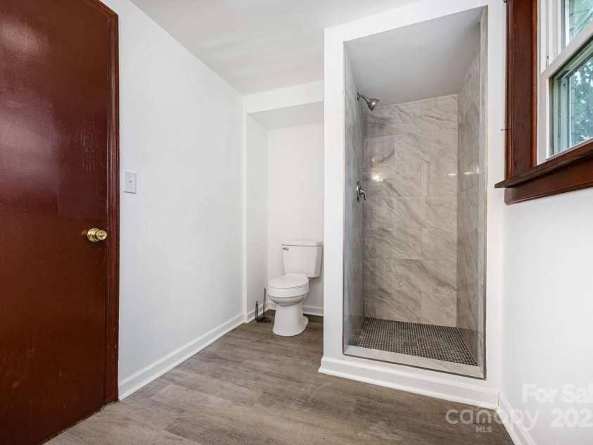 985 Needmore Road, Woodleaf, NC 27054.  MLS# CAR4266307, YatesRealty ID 18187. 