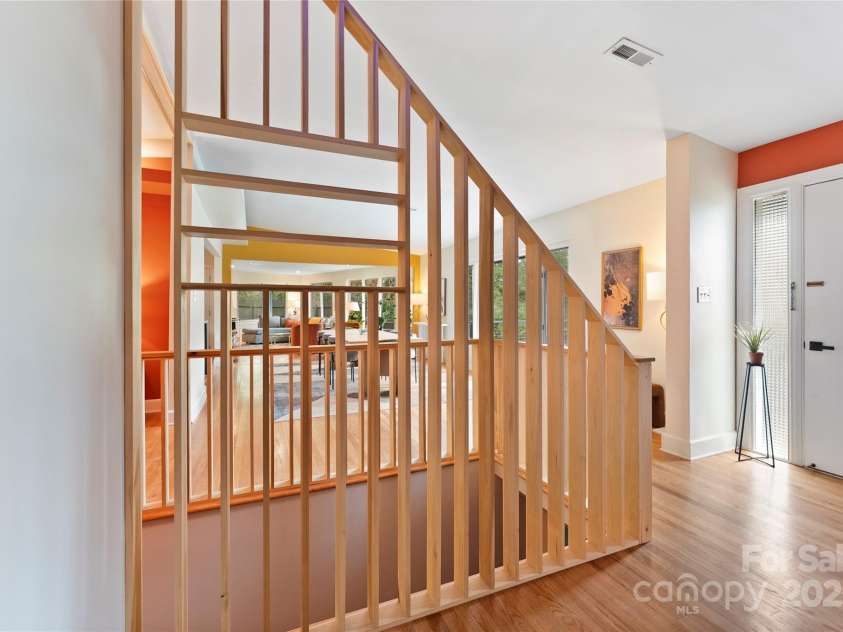 351 Windsor Road, Asheville, NC 28804.  MLS# CAR4306947, YatesRealty ID 1819. 