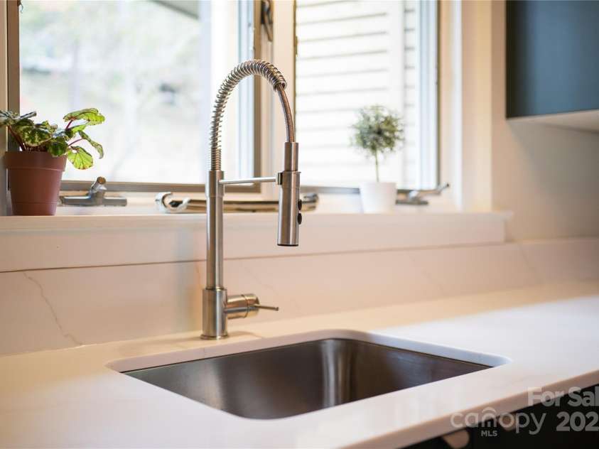 351 Windsor Road, Asheville, NC 28804.  MLS# CAR4306947, YatesRealty ID 1819. 