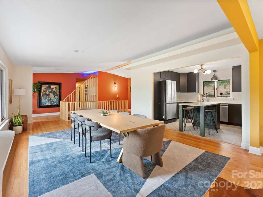 351 Windsor Road, Asheville, NC 28804.  MLS# CAR4306947, YatesRealty ID 1819. 