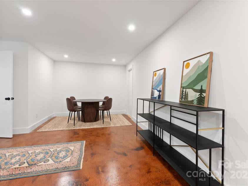 351 Windsor Road, Asheville, NC 28804.  MLS# CAR4306947, YatesRealty ID 1819. 