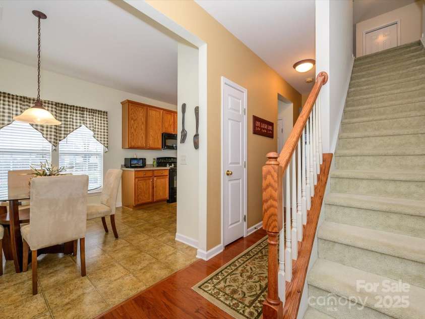 120 Snead Road, Fort Mill, SC 29715.  MLS# CAR4221912, YatesRealty ID 18190. Entryway