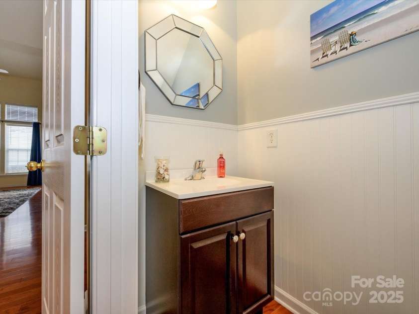 120 Snead Road, Fort Mill, SC 29715.  MLS# CAR4221912, YatesRealty ID 18190. Half Bath on Main Floor