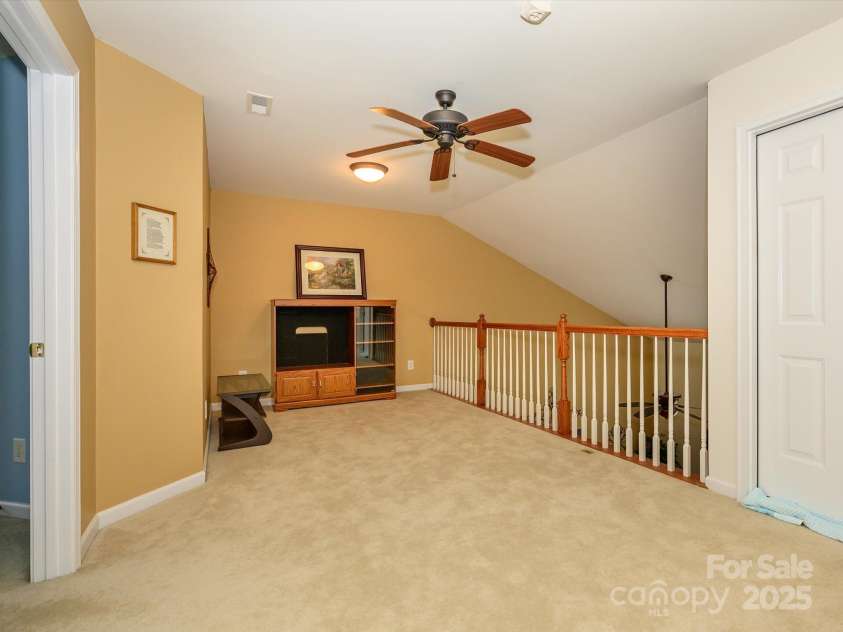 120 Snead Road, Fort Mill, SC 29715.  MLS# CAR4221912, YatesRealty ID 18190. Loft