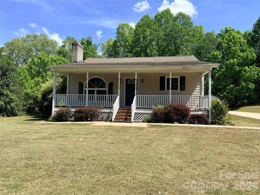2498 Melvin Propst Drive, Morganton, NC 28655.  MLS# CAR4370673, YatesRealty ID 18192. 
