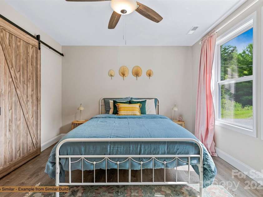 358 Point Hope Lane, Hendersonville, NC 28792.  MLS# CAR4241265, YatesRealty ID 18193. 