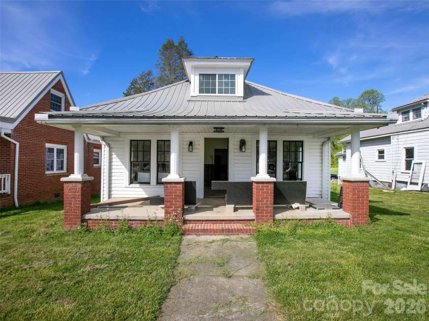 228, 220, 204, TBD Main Street, Rosman, NC 28772.  MLS# CAR4372533, YatesRealty ID 18195. 220 Main