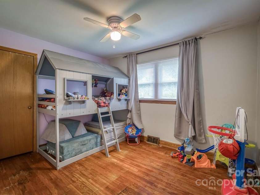 826 Jamestown Road, Morganton, NC 28655.  MLS# CAR4263056, YatesRealty ID 18195. Bedroom