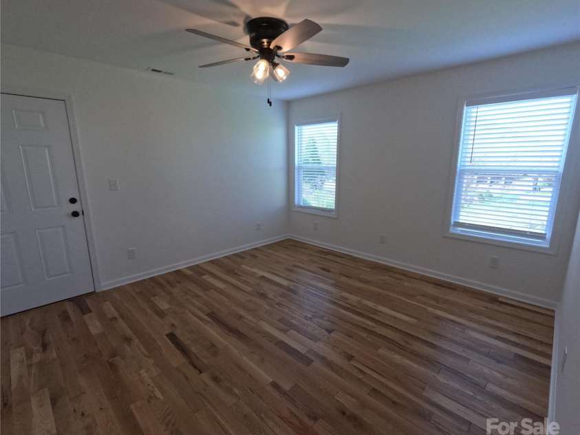 620 Miller Avenue, Marion, NC 28752.  MLS# CAR4256857, YatesRealty ID 18197. 