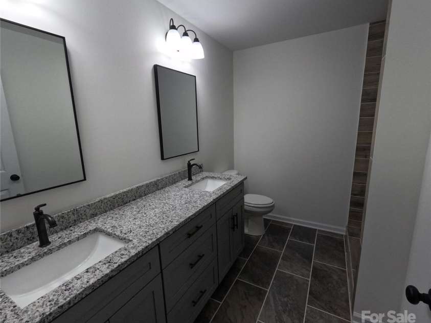 620 Miller Avenue, Marion, NC 28752.  MLS# CAR4256857, YatesRealty ID 18197. 