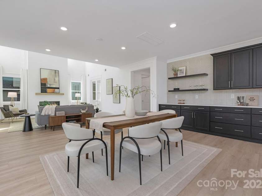 220 Windy Dell Drive, Tega Cay, SC 29708.  MLS# CAR4266344, YatesRealty ID 18198. Dining and Kitchen