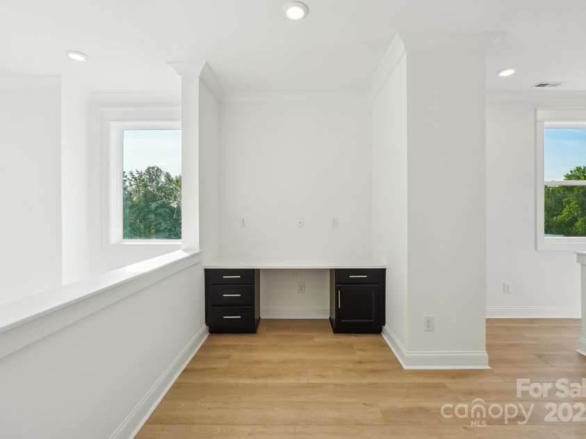 220 Windy Dell Drive, Tega Cay, SC 29708.  MLS# CAR4266344, YatesRealty ID 18198. Homework center