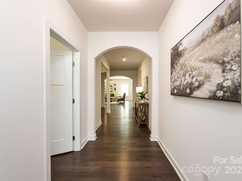 10112 Andres Duany Drive, Huntersville, NC 28078.  MLS# CAR4260847, YatesRealty ID 18199. Entry