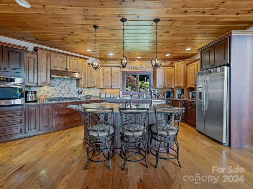 2585 Ivy Lane, Pisgah Forest, NC 28768.  MLS# CAR4177063, YatesRealty ID 182. 