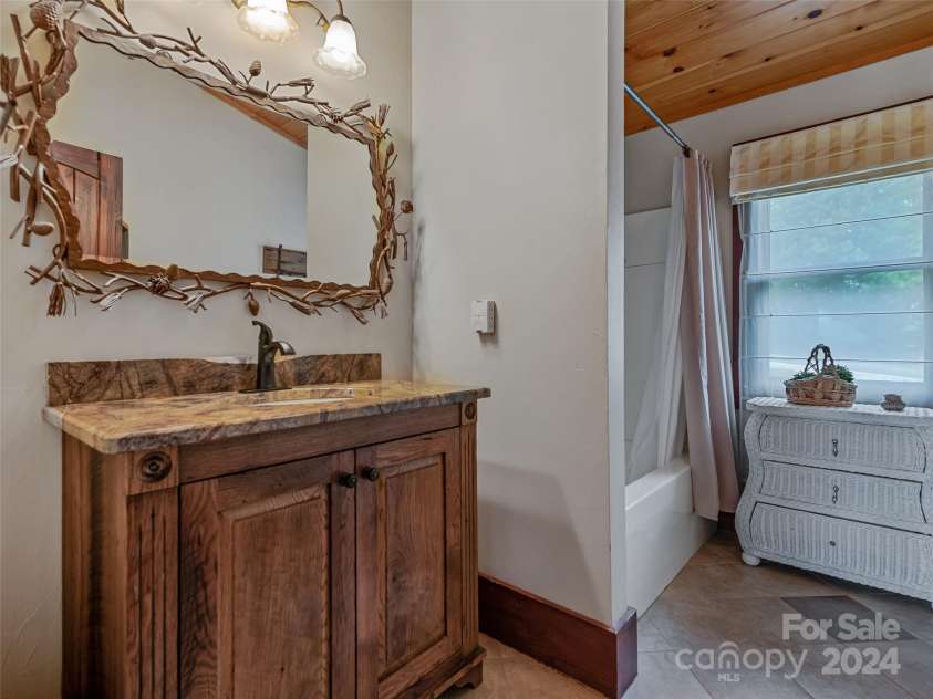 2585 Ivy Lane, Pisgah Forest, NC 28768.  MLS# CAR4177063, YatesRealty ID 182. 